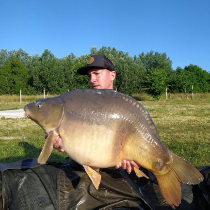 WhatsApp Image 2022-03-25 at 20.44.23 (1)